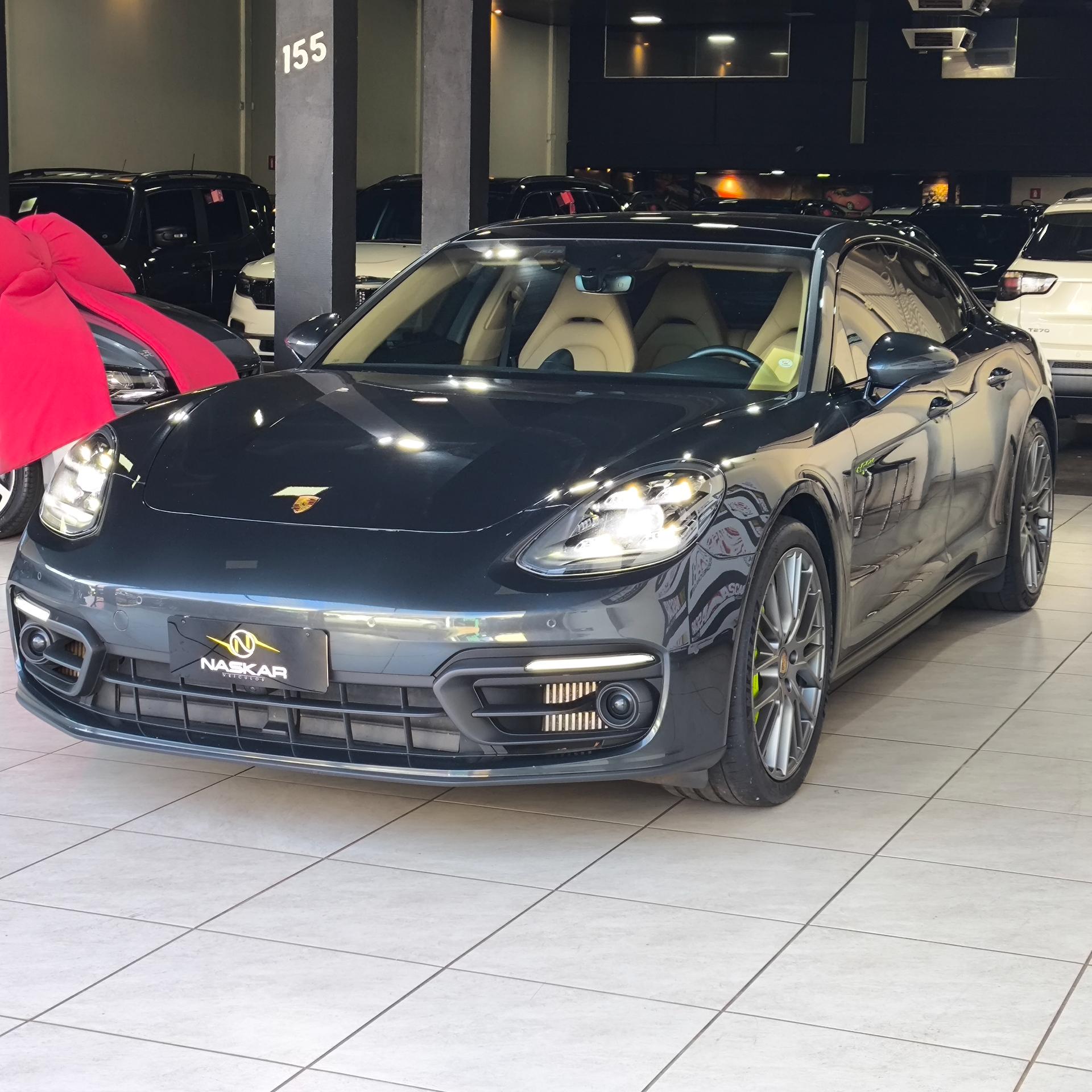 PANAMERA 4ehyb — foto 3