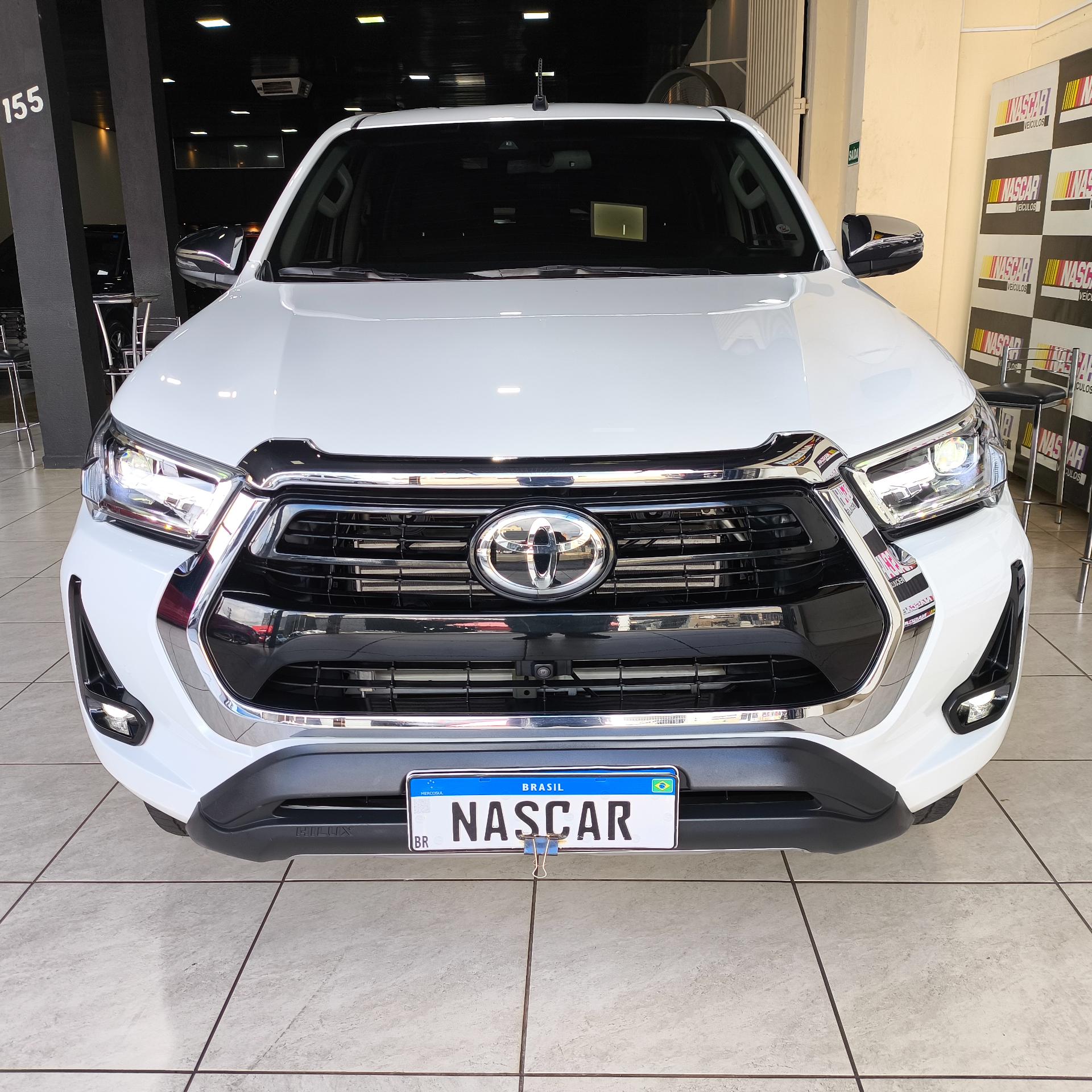 HILUX Cd Srx 4x4 28 Tdi 16v Diesel Aut — foto 2