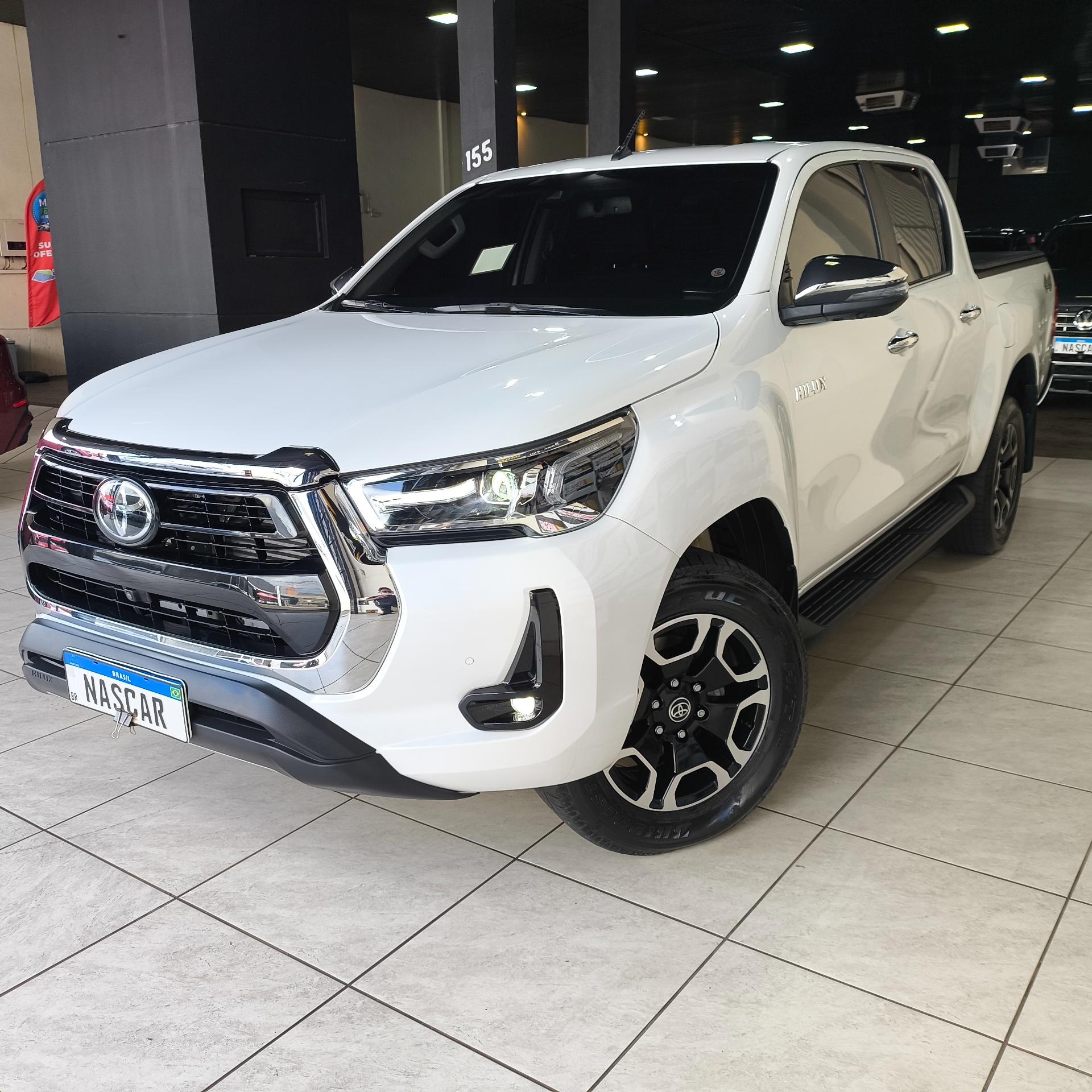 HILUX Cd Srx 4x4 28 Tdi 16v Diesel Aut — foto 3