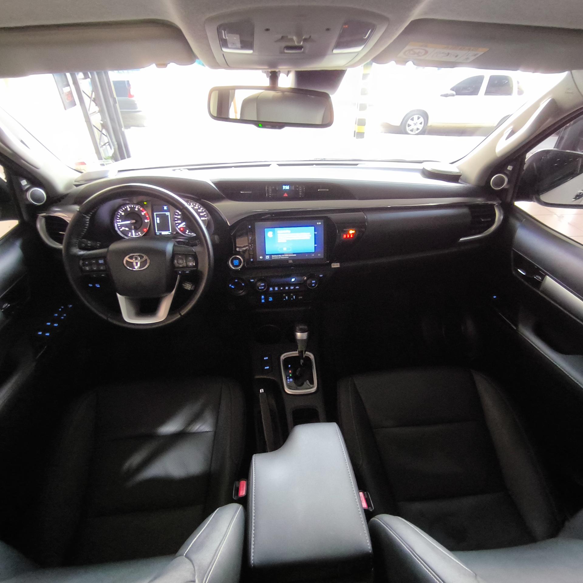 HILUX Cd Srx 4x4 28 Tdi 16v Diesel Aut — foto 7