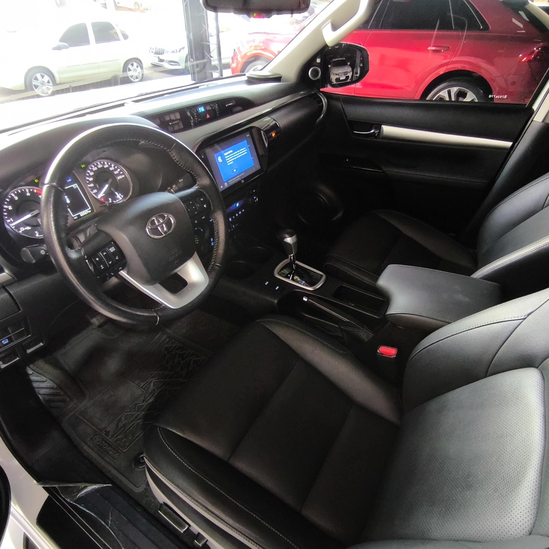 HILUX Cd Srx 4x4 28 Tdi 16v Diesel Aut — foto 8