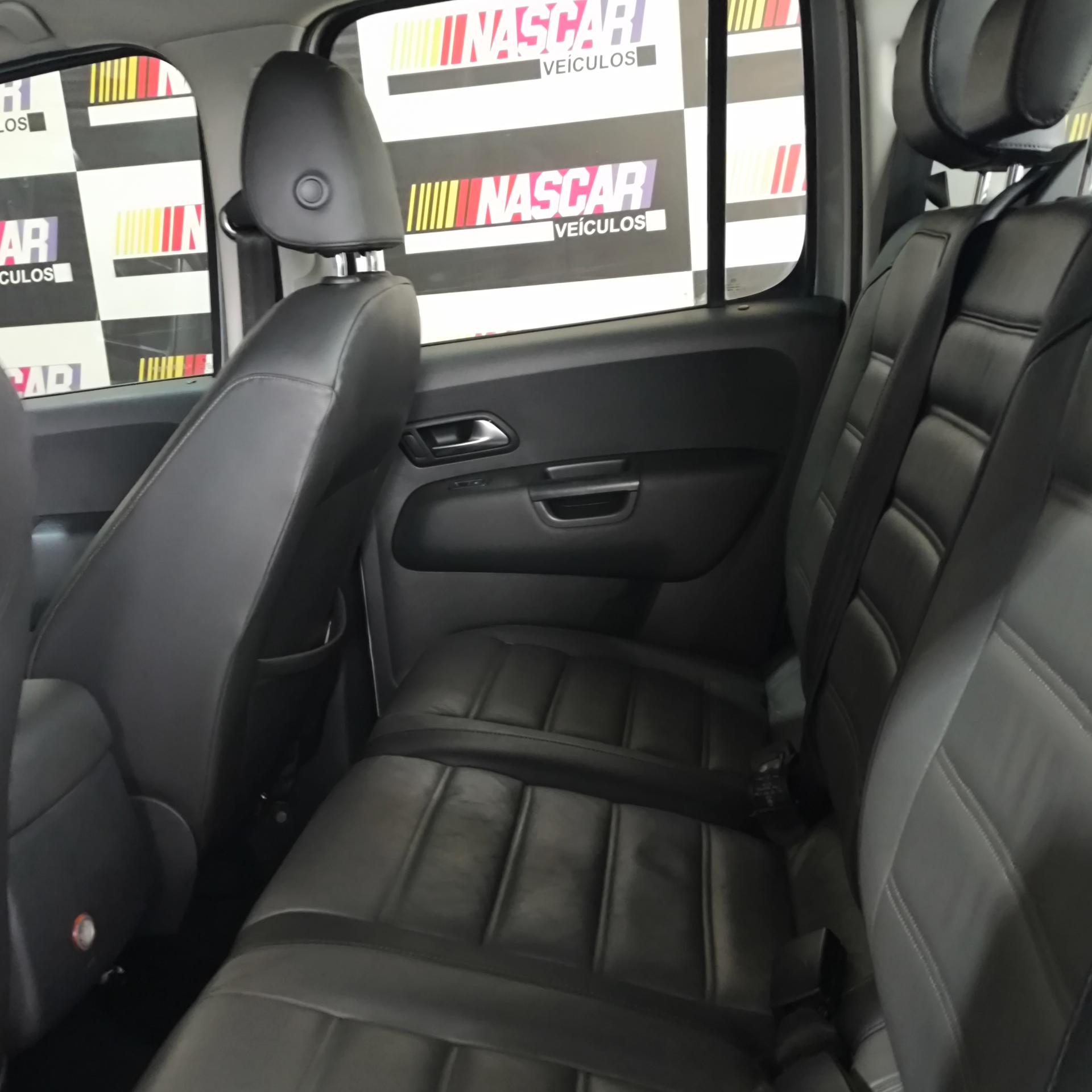 AMAROK V6 Highline Cabine Dupla At 4x4 — foto 10
