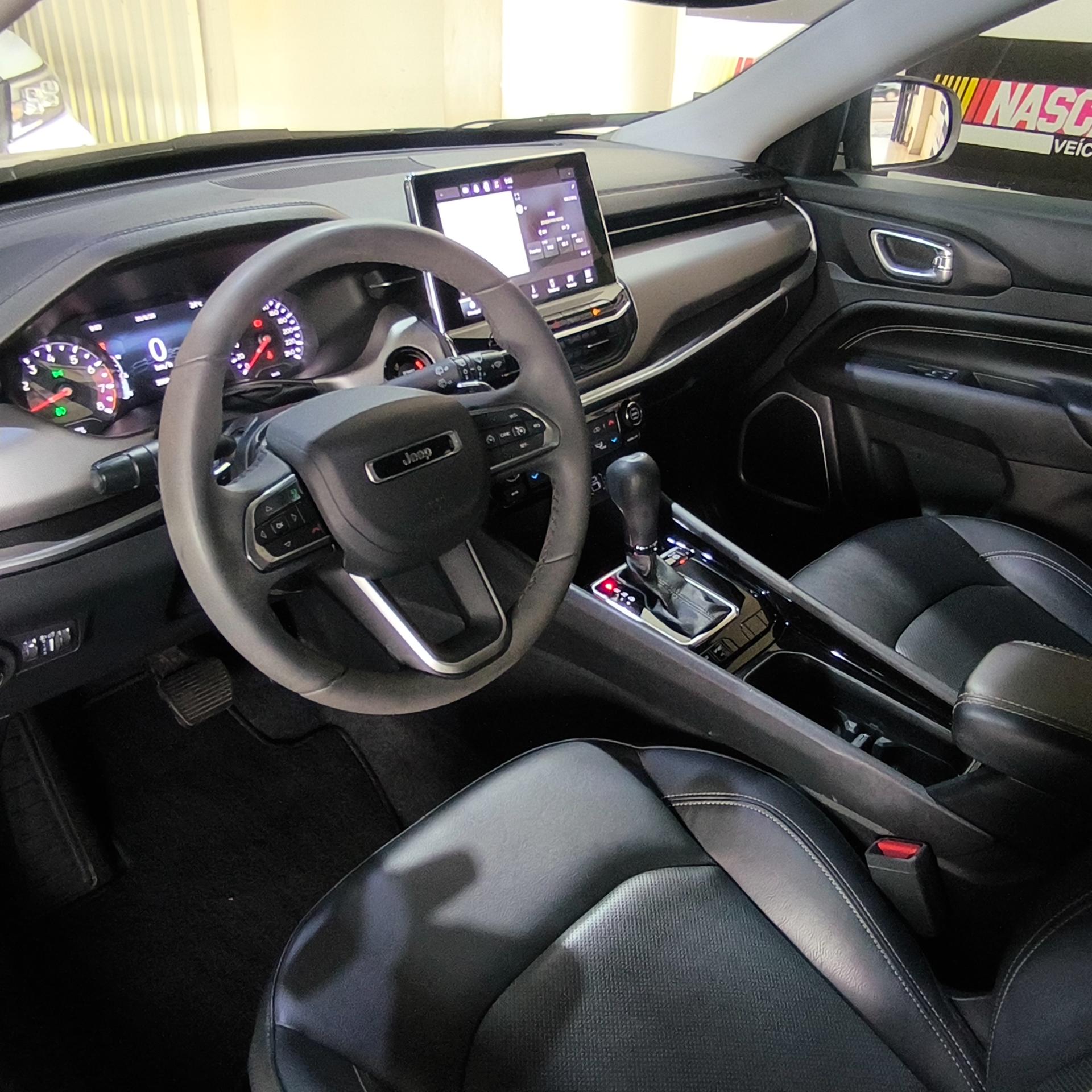 COMPASS Long T270 13 Tb 4x2 Flex Aut — foto 12
