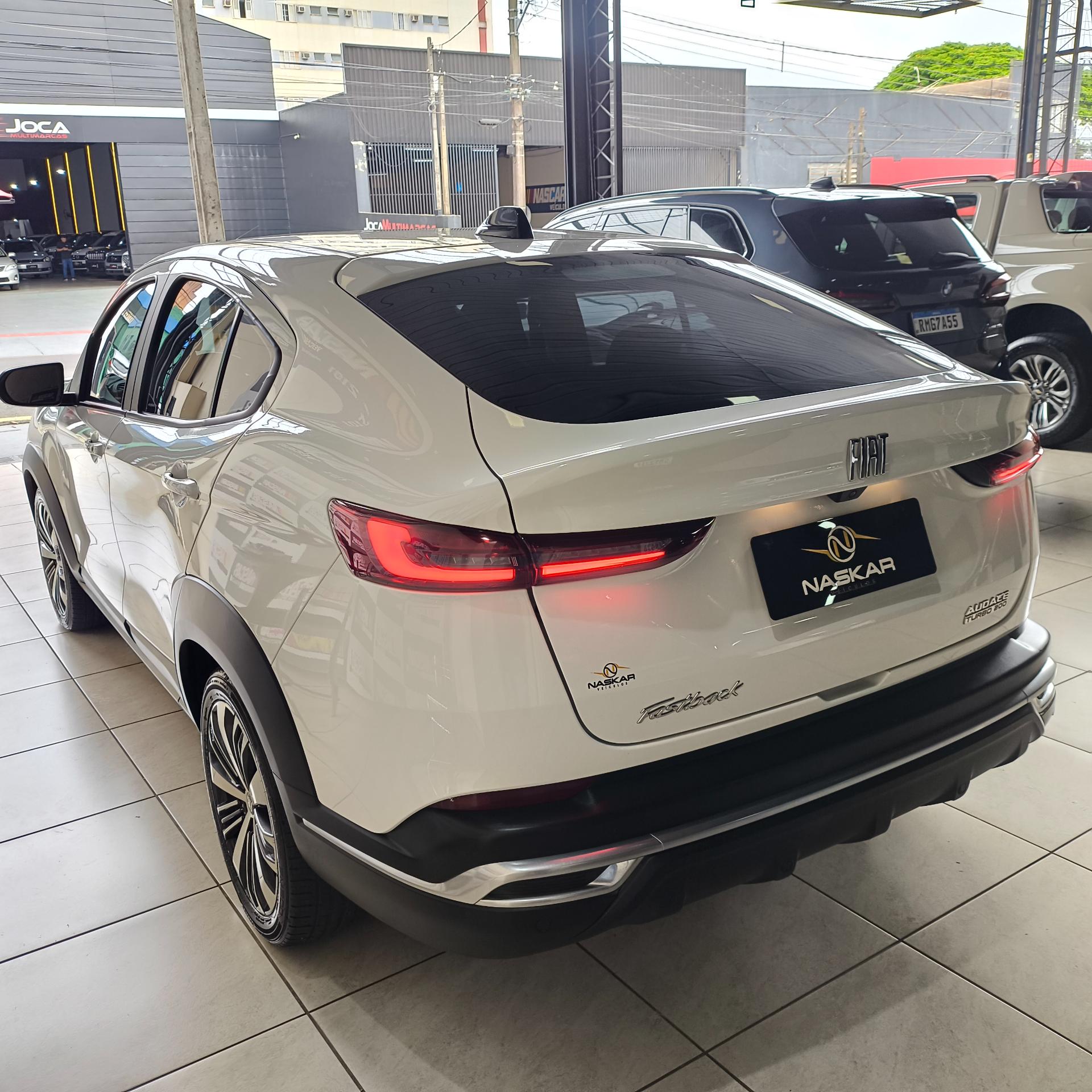 FASTBACK Audace Turbo 200 Flex At 4p — foto 4