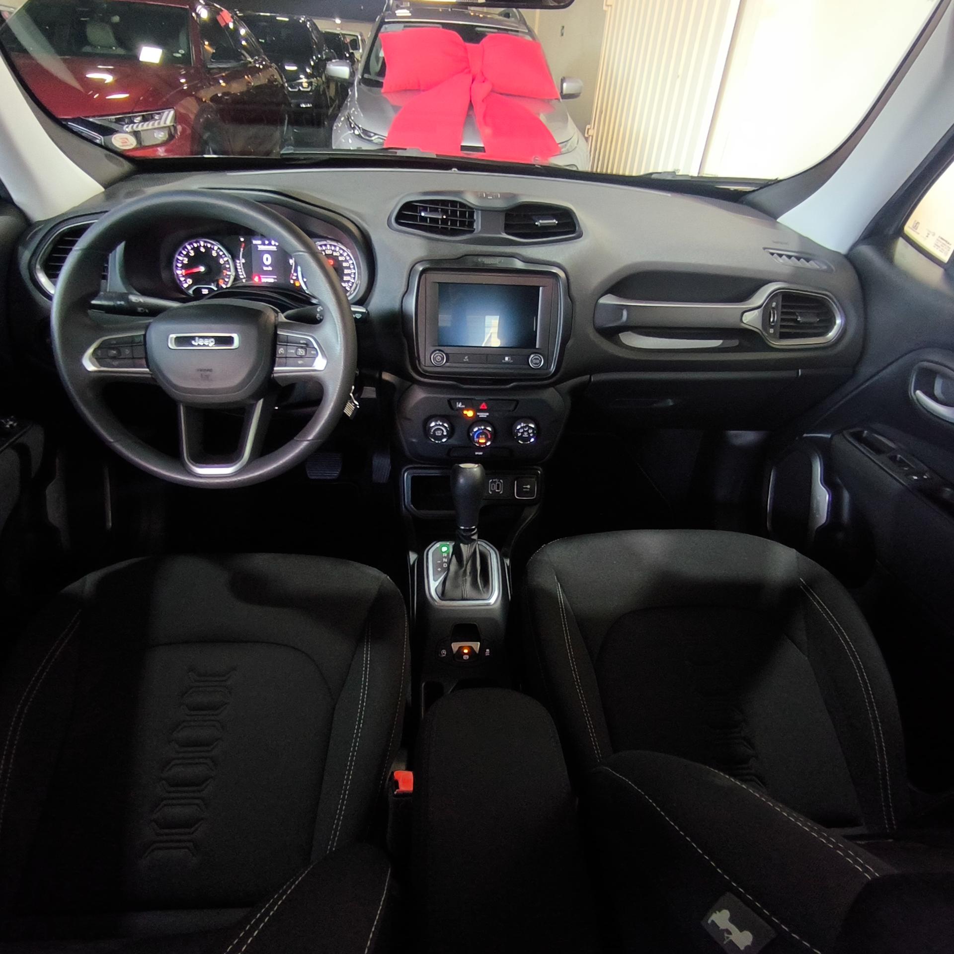 RENEGADE Sport T270 13 Tb 4x2 Flex Aut — foto 12