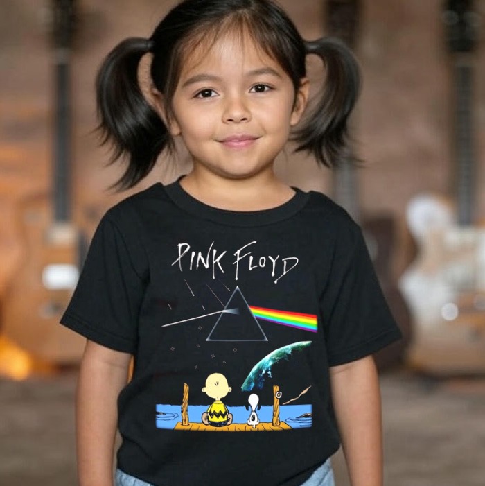 Camiseta infantil Rock Pink Floyd Snoopy Preto — foto 3